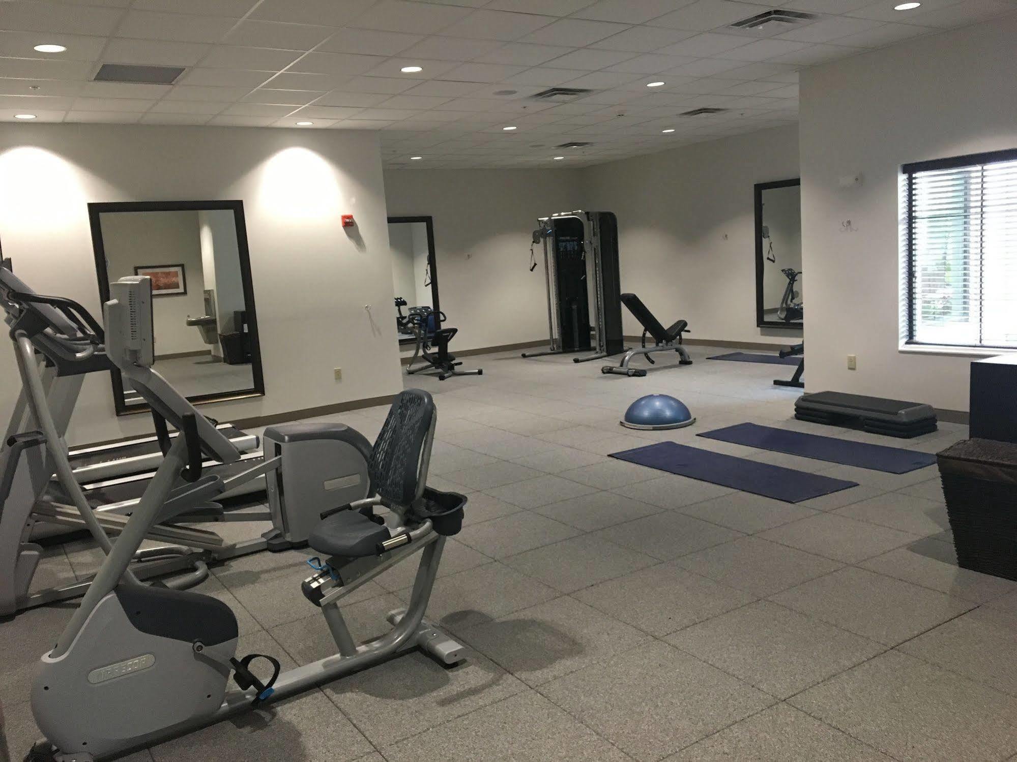 Staybridge Suites Miamisburg By Ihg Bagian luar foto